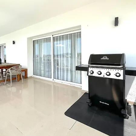 Inibiza - Julieta * Santa Eularia des Riu
